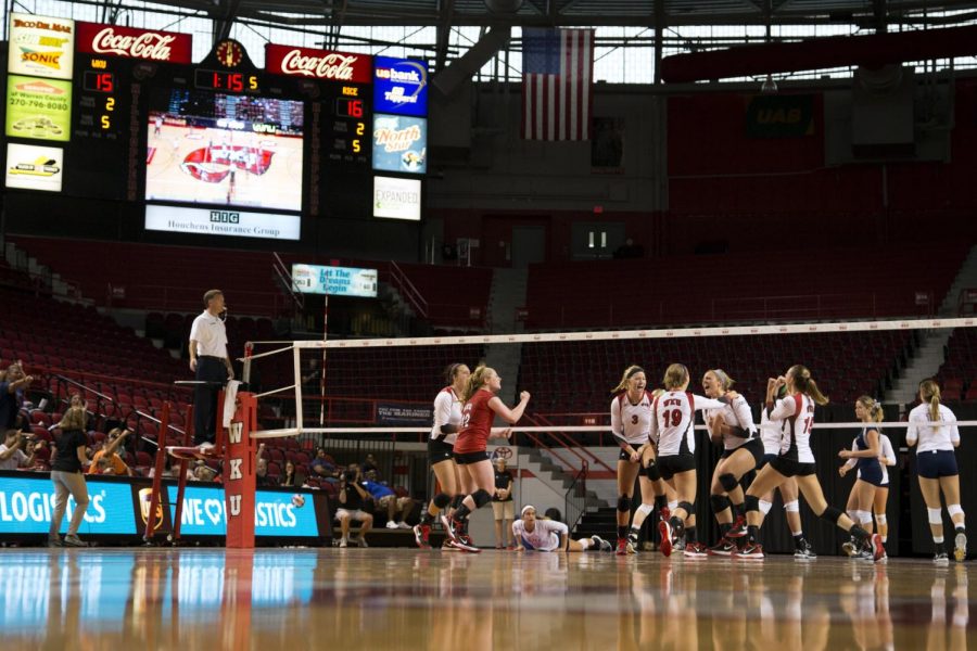 WKU+volleyball+vs+Rice+on+Sept+28+at+Diddle+Arena.+WKU+won+in+five+sets.+Brandon+Carter%2FHerald