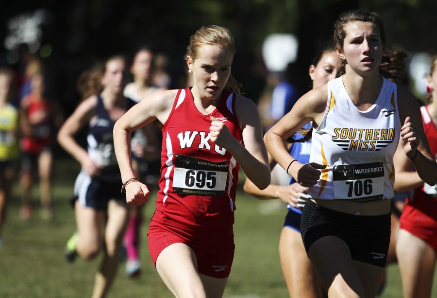 WKU+sophomore+Katie+Lever+competes+against+in+Commadore+Classic+in+Nashville.+Lever+would+finish+third+for+WKU+and+46th+overall+with+a+time+of+18%3A29.59+which+was+Levers+fast+time+of+the+season.