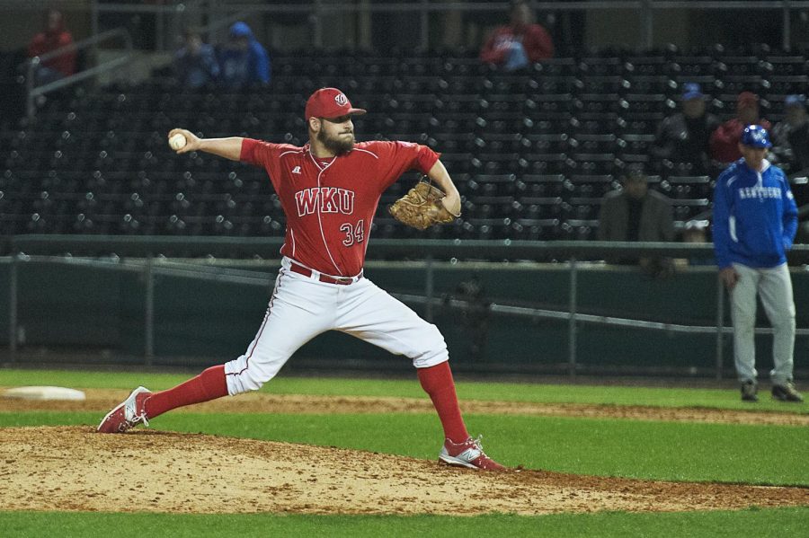 Pitcher+Tate+Glasscock%2C+%2334%2C+throws+a+pitch+during+a+baseball+game+against+UK+on+March+24%2C+2015+at+Hot+Rod+Stadium+in+Bowling+Green.+WKU+won+the+game+with+a+final+score+of+12-3.+Emily+Kask%2FHERALD