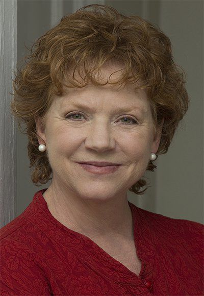 Becky Ann Baker will be inducted into WKUs Hall of Distinguished Alumni this fall.