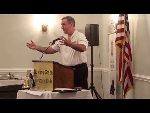 Rick Stansbury speaks to the Bowling Green Rotary Club