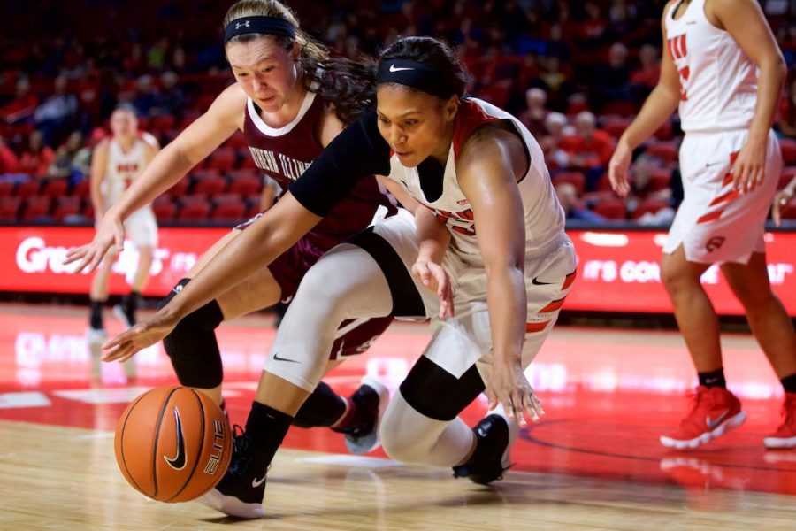 Senior forward JaeLisa Allen dives for a loose ball after a missed offensive rebound against Southern Illinois in Diddle Arena on Nov. 20. The Lady Toppers defeated the Salukis 83-76.