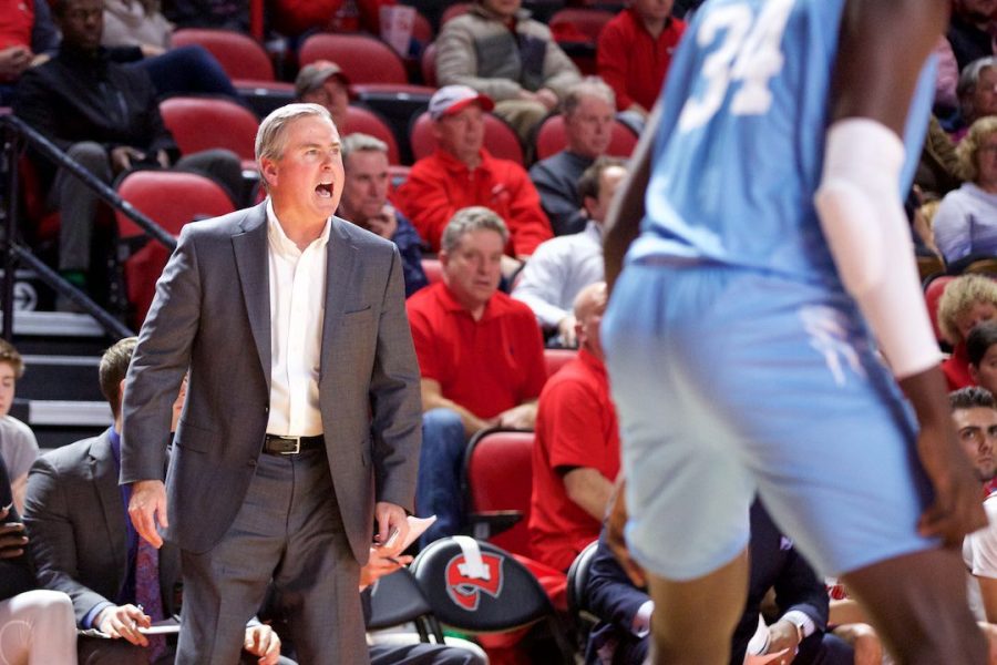 Rick+Stansbury+gives+direction+to+his+team+during+WKUs+game+against+Florida+International+on+Thusday.+The+Hilltoppers+lost+77-76.%C2%A0