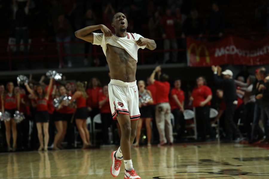 Taveion+Hollingsworth+%2811%29+celebrates+after+leading+WKU+back+from+a+17-point+deficit+with+less+than+6+minutes+on+the+clock+to+force+Louisiana+Tech+into+overtime.+WKU+defeated+LA+Tech+95-91+in+OT+on+Feb.+27%2C+2019.+Hollingsworth+led+the+team+in+scoring+with+his+new+career-high+of+43+points.