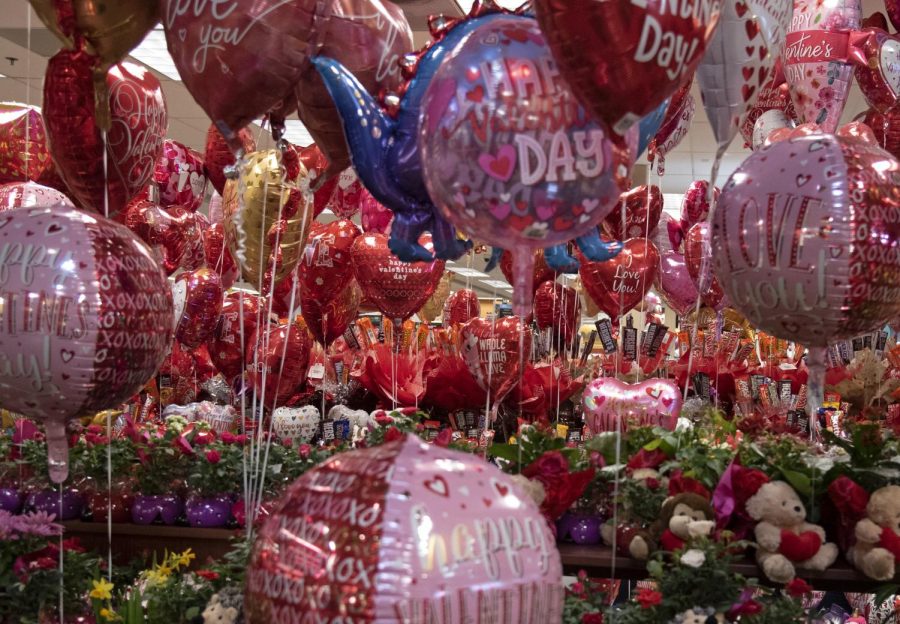 Kroger+is+stocked+with+candy%2C+flowers%2C+balloons+and+more+on+February+10%2C+2020.+Stores+nationwide+are+stocked+with+presents+for+loved+ones+in+preparation+for+the+gift-centric+holiday.