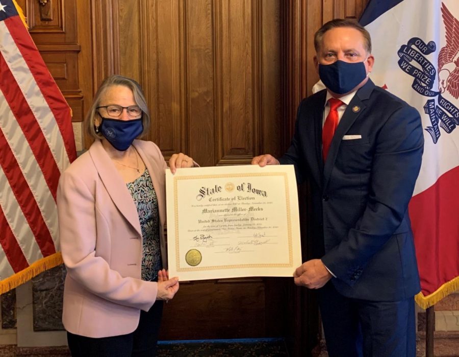 Iowa+Republican+U.S.+House+candidate+and+state+Sen.+Mariannette+Miller-Meeks+of+Ottumwa+received+her+certificate+of+election+from+Iowa+Secretary+of+State+Paul+Pate+in+Iowas+2nd+Congressional+District+race+on+Wednesday%2C+Dec.+9%2C+2020.+Miller-Meeks+was+declared+the+winner+by+just+six+votes.+Democrat+candidate+Rita+Hart+of+Wheatland+has+said+she+intends+to+file+a+petition+with+the+U.S.+House+of+Representatives+challenging+the+outcome+and+asking+for+a+full+review+of+all+ballots+cast+in+the+race%2C+bypassing+Iowa+courts.