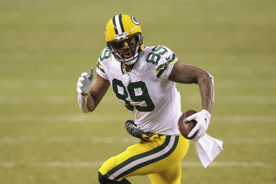 Tight end Marcedes Lewis has 28 receptions for 302 yards and four touchdowns in three seasons with the Packers.