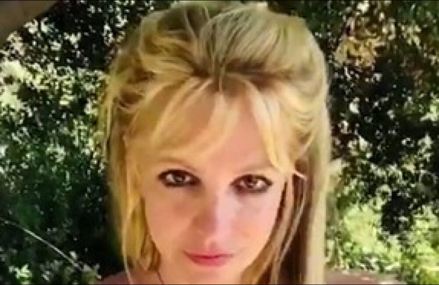 Britney+Spears+flattered+by+worlds+concern+with+her+life