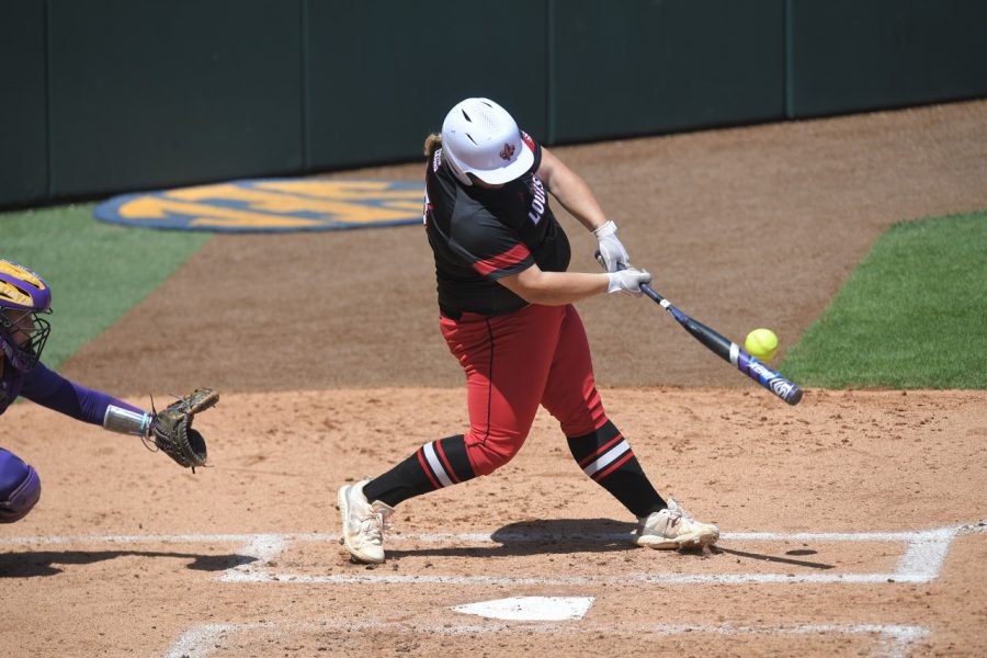 WKU+Softball+opens+its+season+with+a+thrilling+doubleheader+in+the+Aggie+Classic