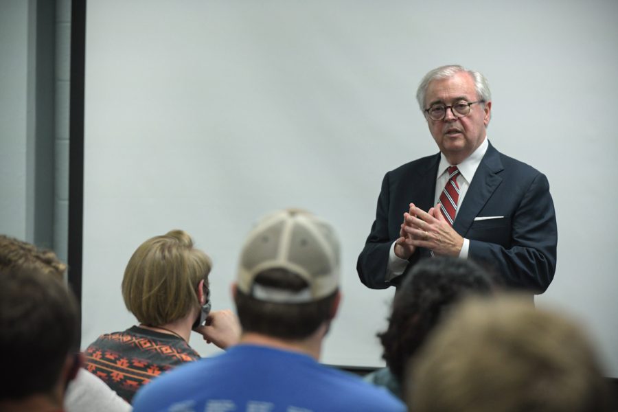 Chief Justice John D. Minton of the Kentucky Supreme Court (2nd District) holds an open discussion session with a group of WKU students in Grise Hall on Tuesday afternoon, Sept. 14, 2021, to kick off a series of campus events scheduled for the annual Constitution Week.