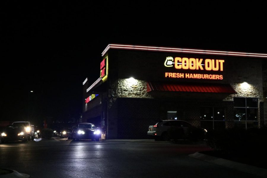 Cars line up at Cookout in Bowling Green on Oct. 20, 2021.