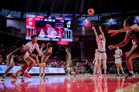 The Lady Toppers took on the KSU Thorobrettes in a regular season matchup on Nov. 21, 2021 at Diddle Arena.