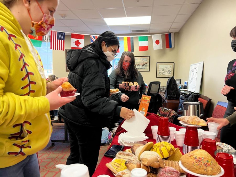 Students were given the opportunity to sample Peruvian tea at the International Centers Chai Chat event on Thursday, Feb. 10.