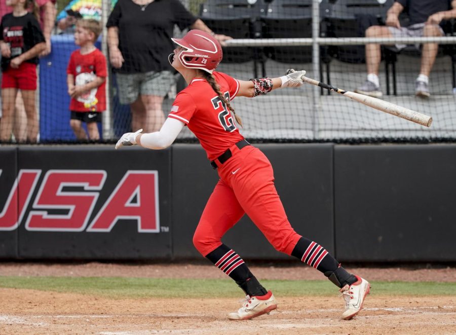 WKU+completes+comeback+against+Marshall+with+walk-off+home+run+by+Bowlds