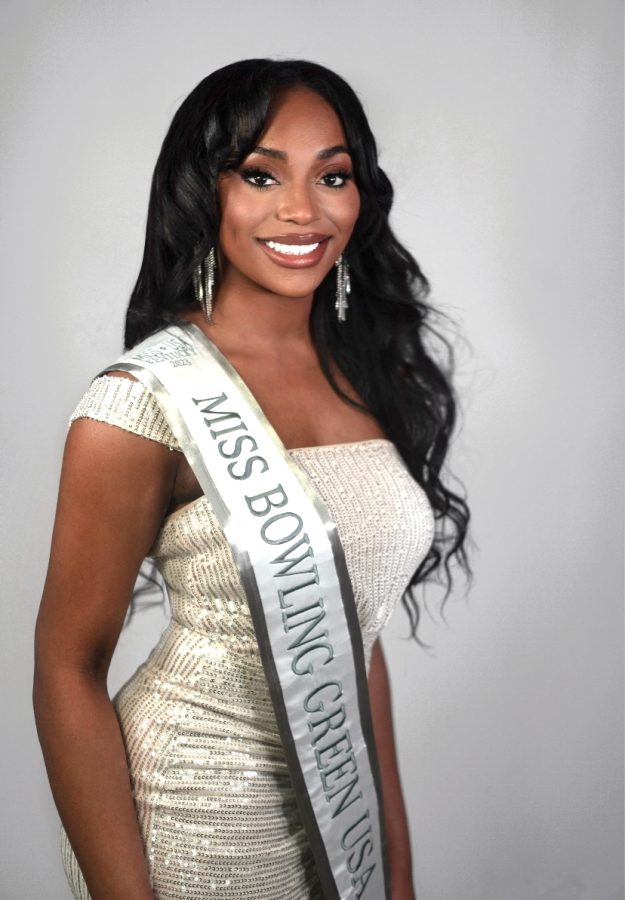Like+a+sisterhood%3A+WKU+student+competes+in+Miss+Kentucky+pageant