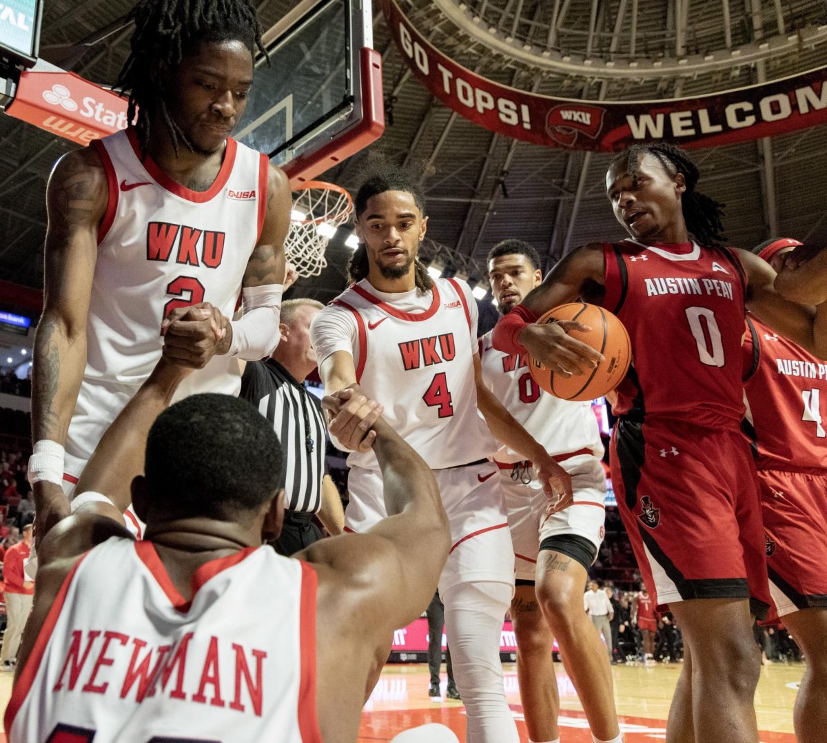 Newmans 25 points lead Hilltoppers over Gamecocks
