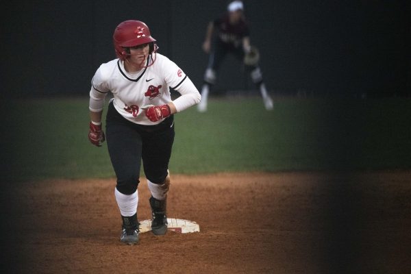 Batter Kelsey Schmidt (28) leads off second base during Western Kentucky Universitys game against Southern Illinois University on Sunday, March 3, 2024. 