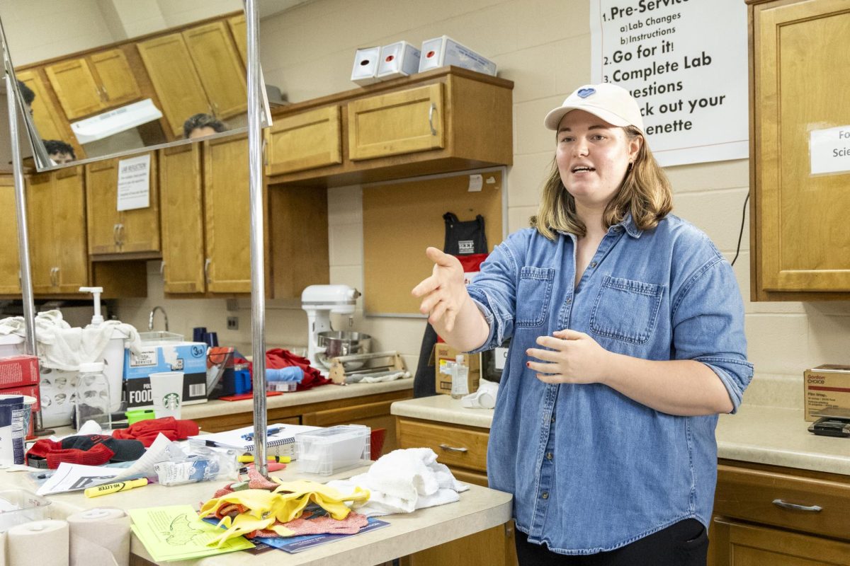 SGA senator Megan Farmer explains the different stations during the Topper Chef event hosted by SGA on Monday, Nov. 4, 2024. 