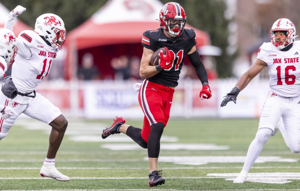 Western Kentucky Hilltoppers tight end Noah Meyers (81)runs the ball during WKU's game against Jacksonville State University in Bowing Green, Ky. on Saturday, Nov. 30, 2024.