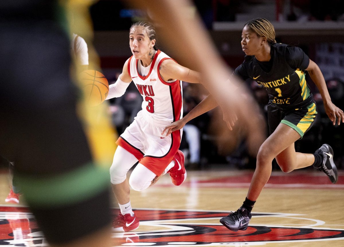 Alexis Mead (3) drives the ball from half court during the 3rd quarter against Kentucky State University in Diddle Arena on Saturday, Nov. 9, 2024. 