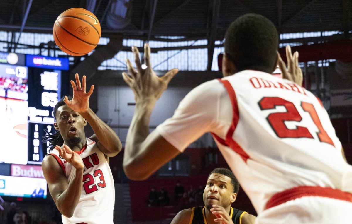 WKU guard Enoch Kalambay (23) passes the ball to forward Leeroy Odiahi (21) during the Hilltopper's game against the Kennesaw State Owls in Bowling Green, Ky. on Saturday, Jan. 11, 2025.