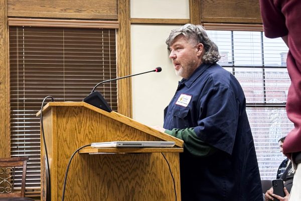  Slim Nash, owner of Fountain Square Towing, voices his opinions against the new ordinance on March 3 at Bowling Green City Hall on Tuesday, March 3, 2026. 
