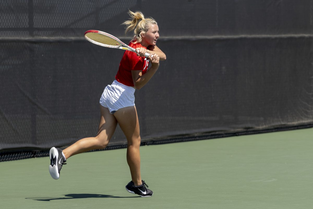 Western freshman Isabelle EIness returns a ball during Western’s match against Middle Tennessee State University at the Warren County Tennis Facility at Michael O. Buchanon Park on Thursday, April 9, 2026. Coming into the match, Einess recorded nine singles wins this season, all at the No. 1 position.